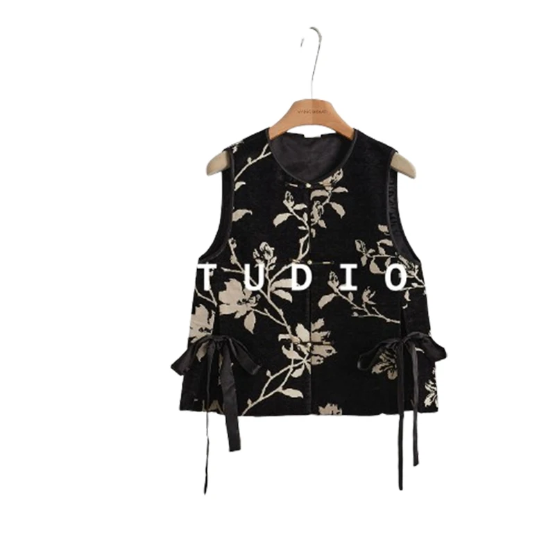 الأزهار المطرزة المخملية سترة المرأة الرجعية الصينية خمر العرقية نمط بلوزات بلا اكمام المتضخم