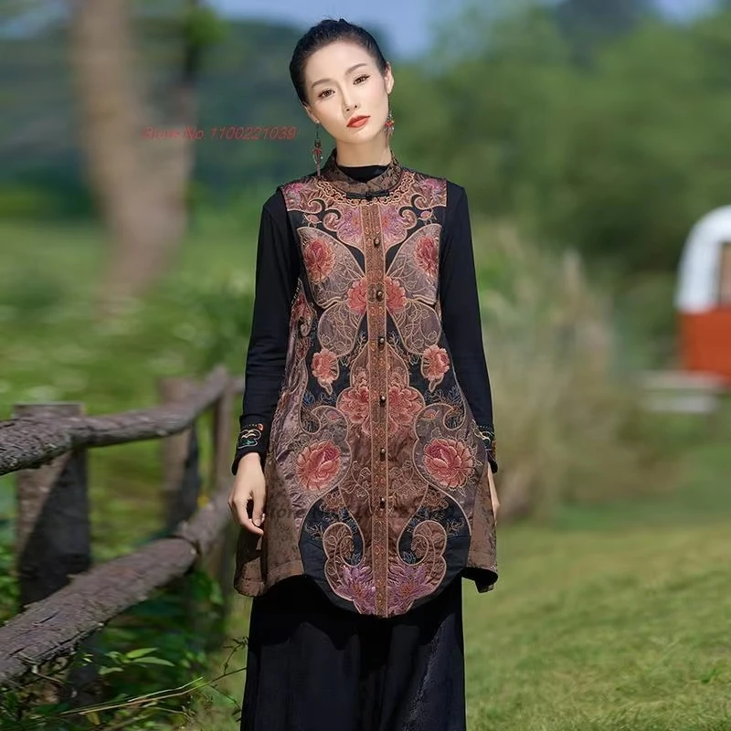 

2026 chinese vintage hanfu tops sleeveless jacket retro satin jacquard folk vest national flower embroidery stand collar vest