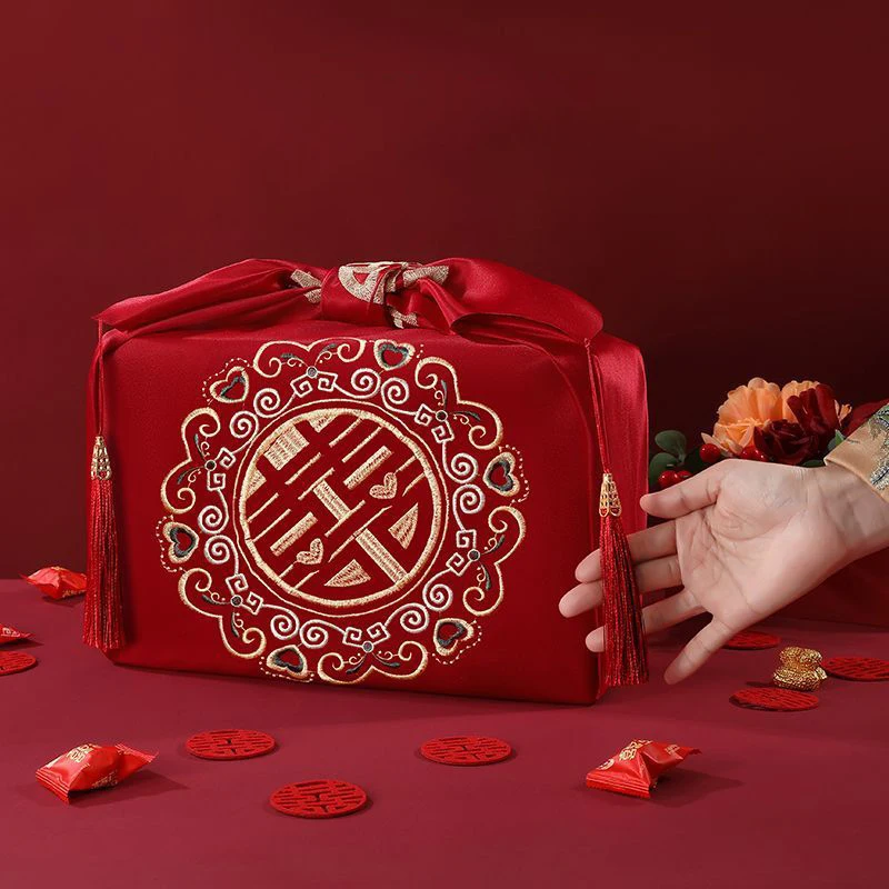 1x1 м китайский свадебный красный носовой платок Furoshiki с кисточками, оберточная ткань для невесты, новогодний свадебный подарок, посылка, платок