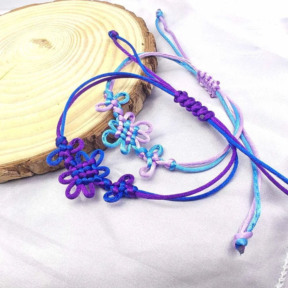 

Anime KPop Demon Hunters HUNTR/X Rumi Cosplay Bracelet Woven Rope Chain Pendant Unisex Bracelets