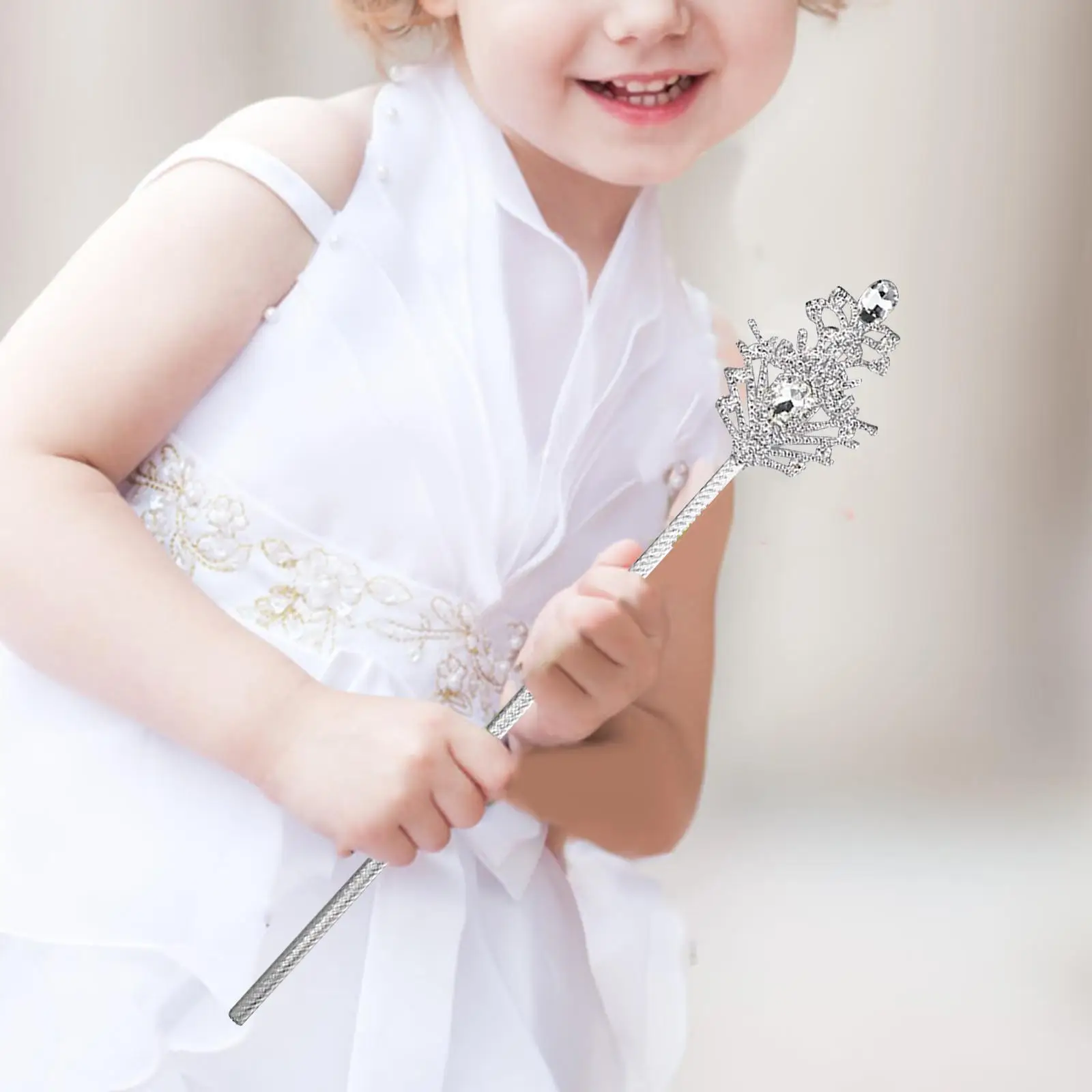 

Скипетр со стразами, королева палочек, ангел для маскарадного платья