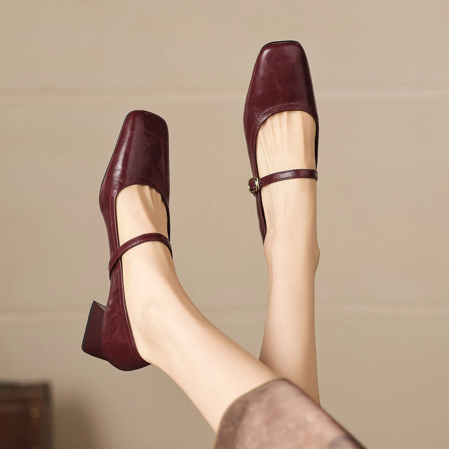 

Туфли Мэри Джейн из натуральной овечьей кожи, с квадратным носком, на высоком каблуке, модные женские туфли для вечеринок, большие размеры женской обуви