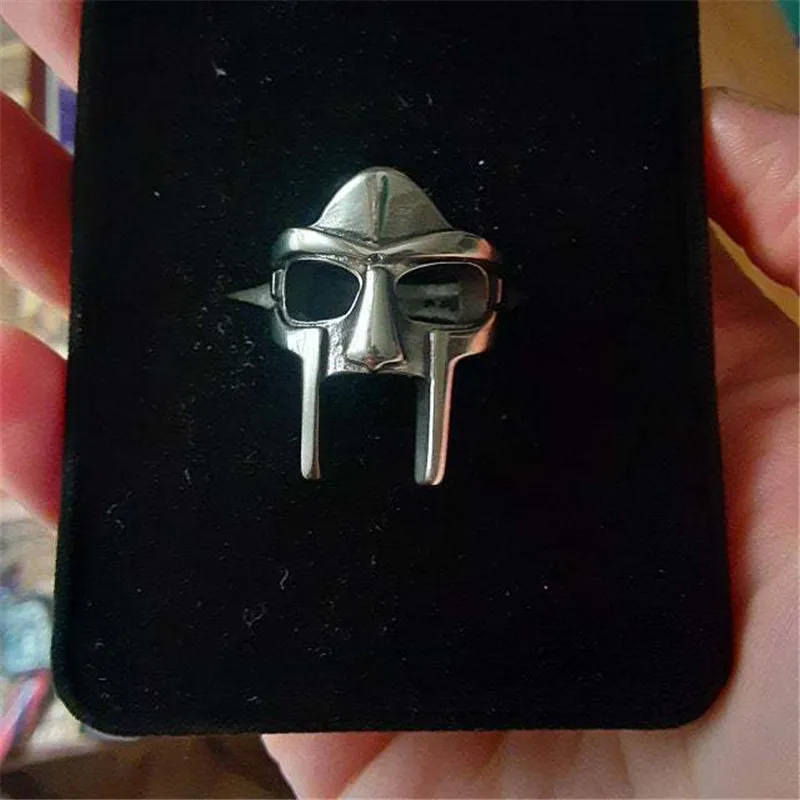 Hip Hop MF DOOM Mask Rings For Men Gladiator Punk Male Ring Classic Retro Jewelry Accessories jz365