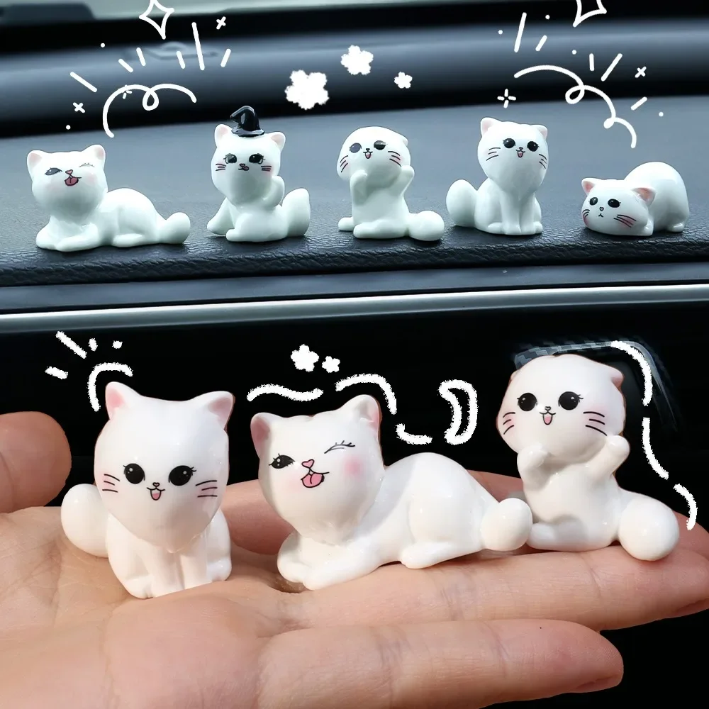 Cartoon Wizard Cat Car Ornament Landscape Desktop Rearview Mirror DIY Resin Decorative Ornament Car Interior Decor Accessories