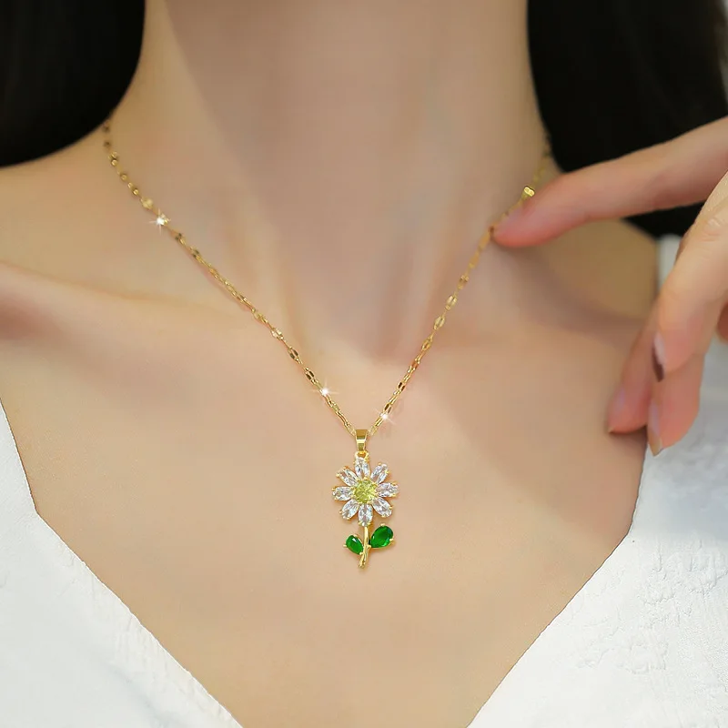 Full Zircon Sunflower Pendant Necklace For Women Luxury Romantic Cherry Blossom Green Flower Hummingbird Clavicle Chain Jewelry