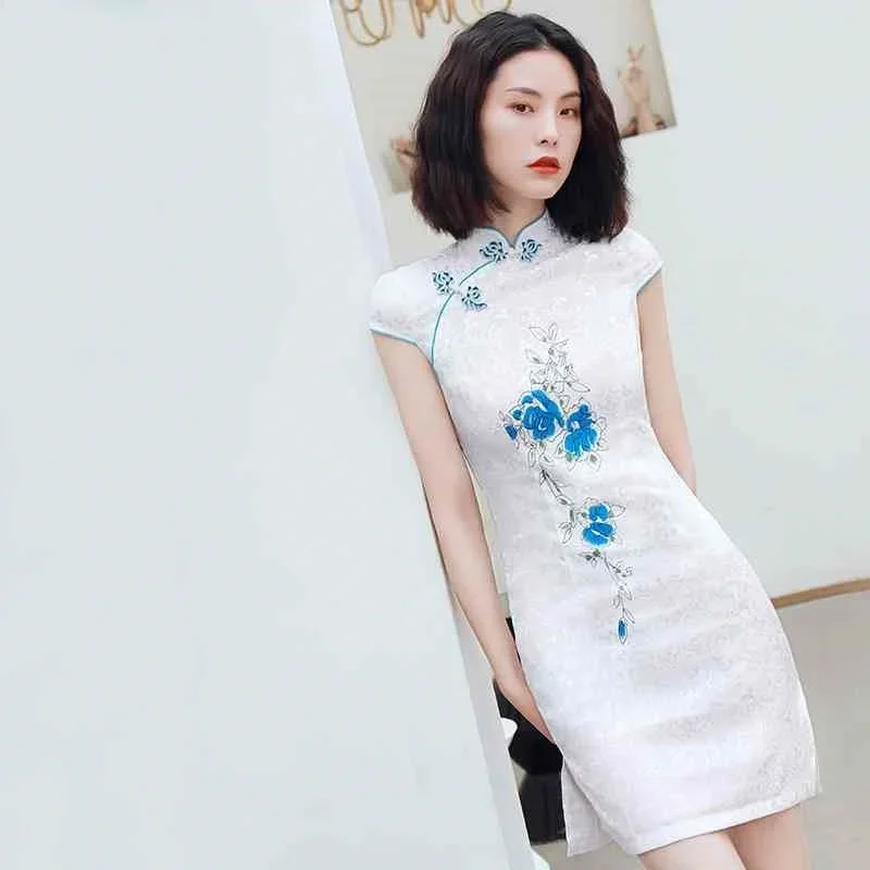 Qipao Vietnam clothing elegant Chinese dresses short Chinese style dress cheongsam Oriental ao dai dress ff2775