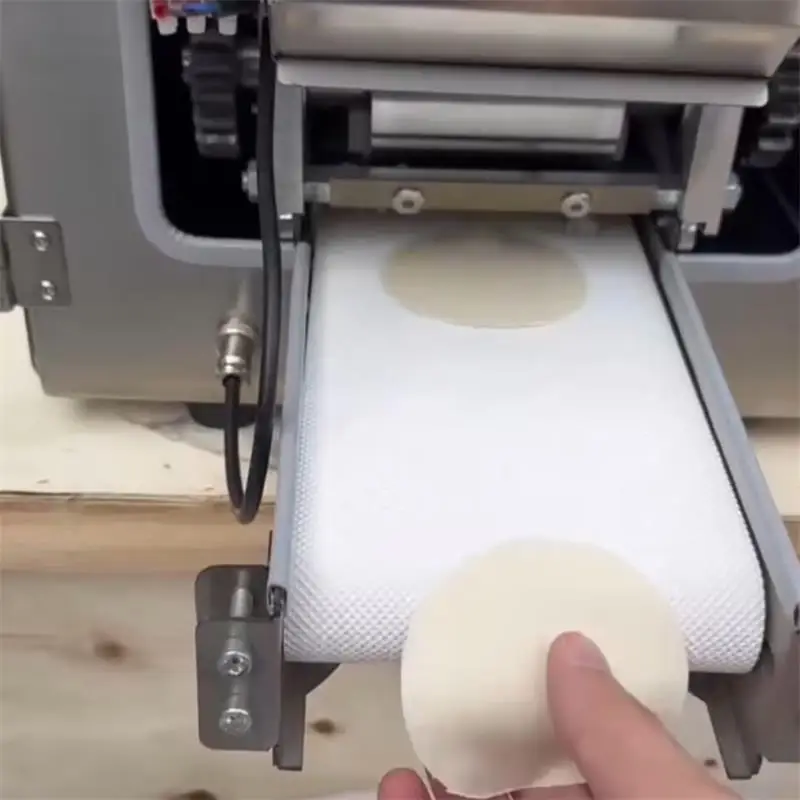 

Automatic Stainless Steel Imitation Handmade Dumpling Skin Machine Commercial Rolling Machine Wonton Wrapper Machine