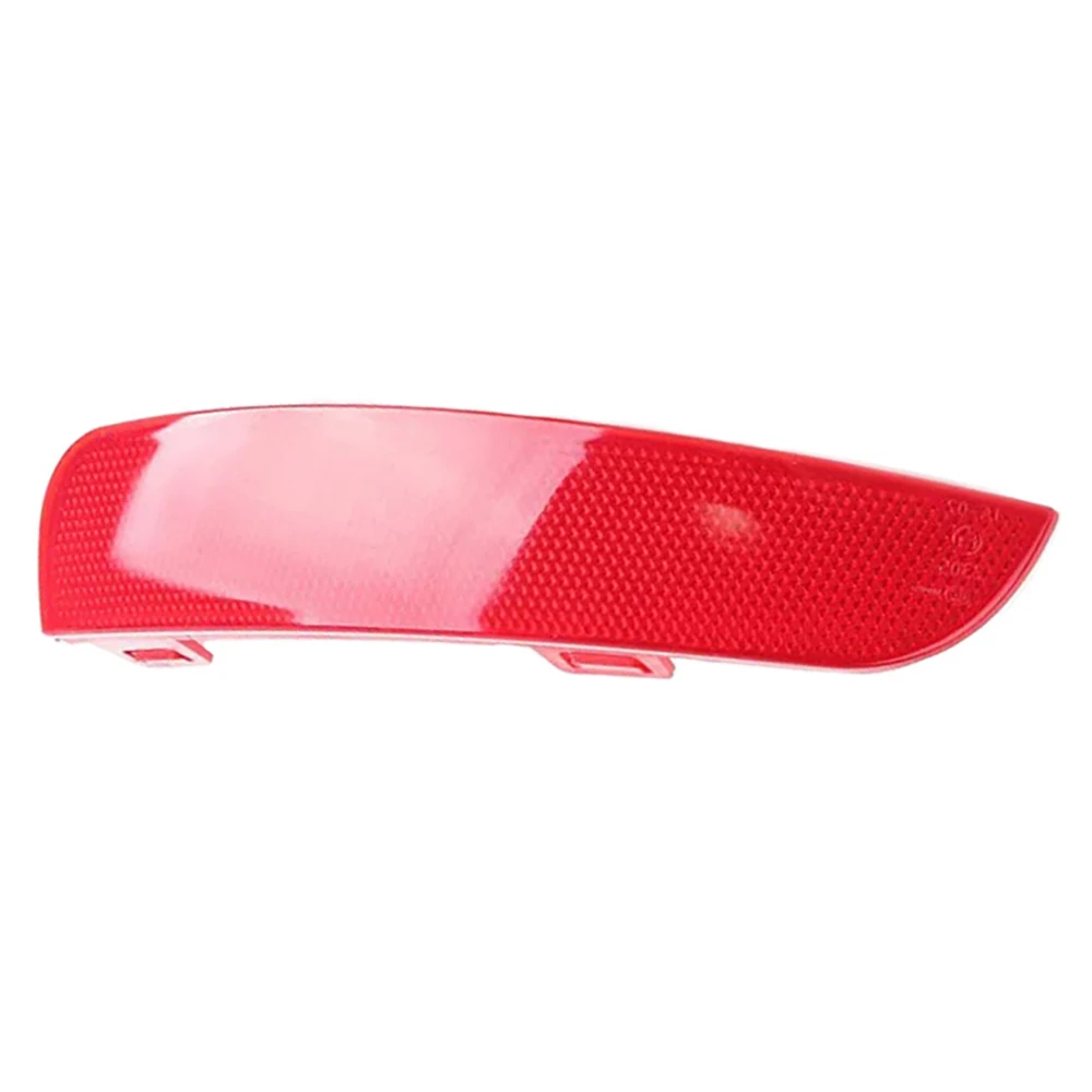 30763346 Stop Light Brake Light Rear Bumper Reflector Lamp Light Lens Reflector Lamp for Volvo S40 V50 2008-2015 Right