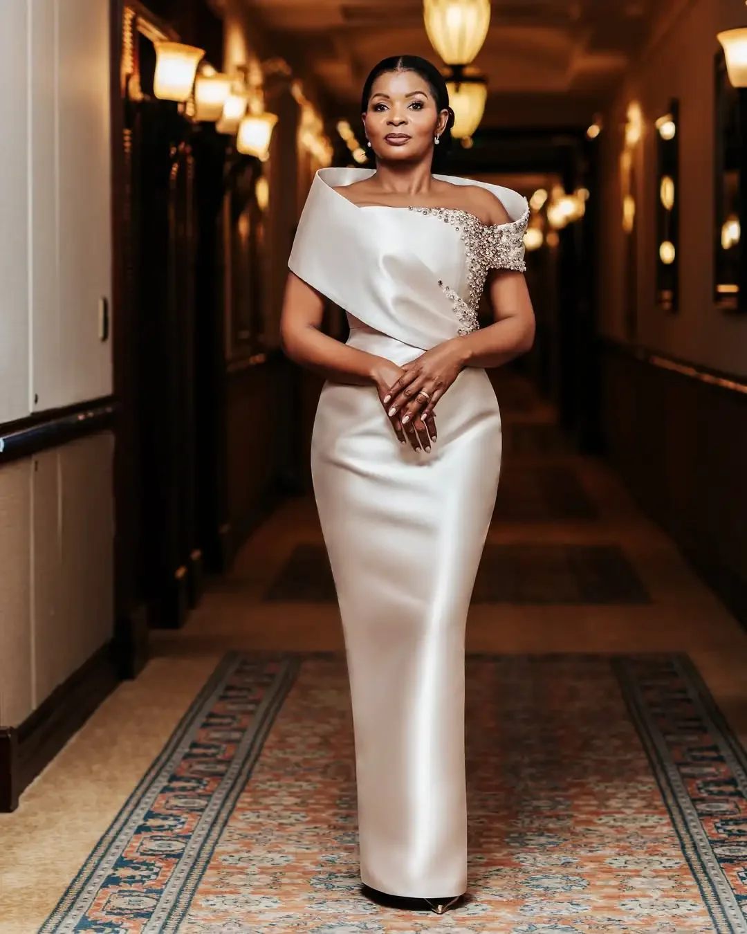 

Elegant White Mermaid 3D Water Diamond Women's Wedding Dress Sexy Off Shoulder Design Ball Bridal Dress Vestido De Novia Custom