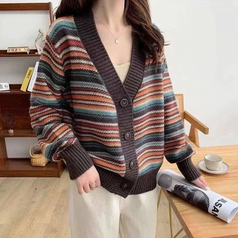 

Dongguan Daliang Knitted Sweater antou High-end Open Cardigan No Pilling Outerwear for Autumn Winter Trendy Ladies Faion