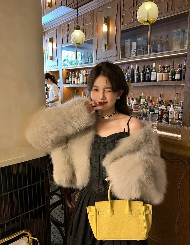 Kunstpelzmantel, lange Damenmäntel, tailliert, für Damen, Weihnachten, weiblich, Goth, modisch, O-Ausschnitt, zarte warme Jacke, leichte Eleganz