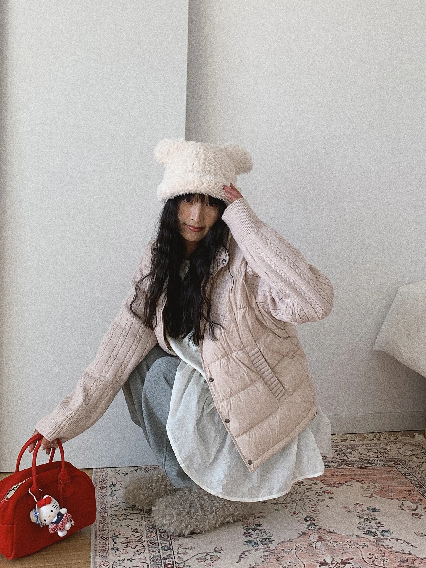 

Soloki Korean Sle ort Lightweight White Du down Knitted Splice Jaet Faionable All-Match Pink Twist Knit Outerwear