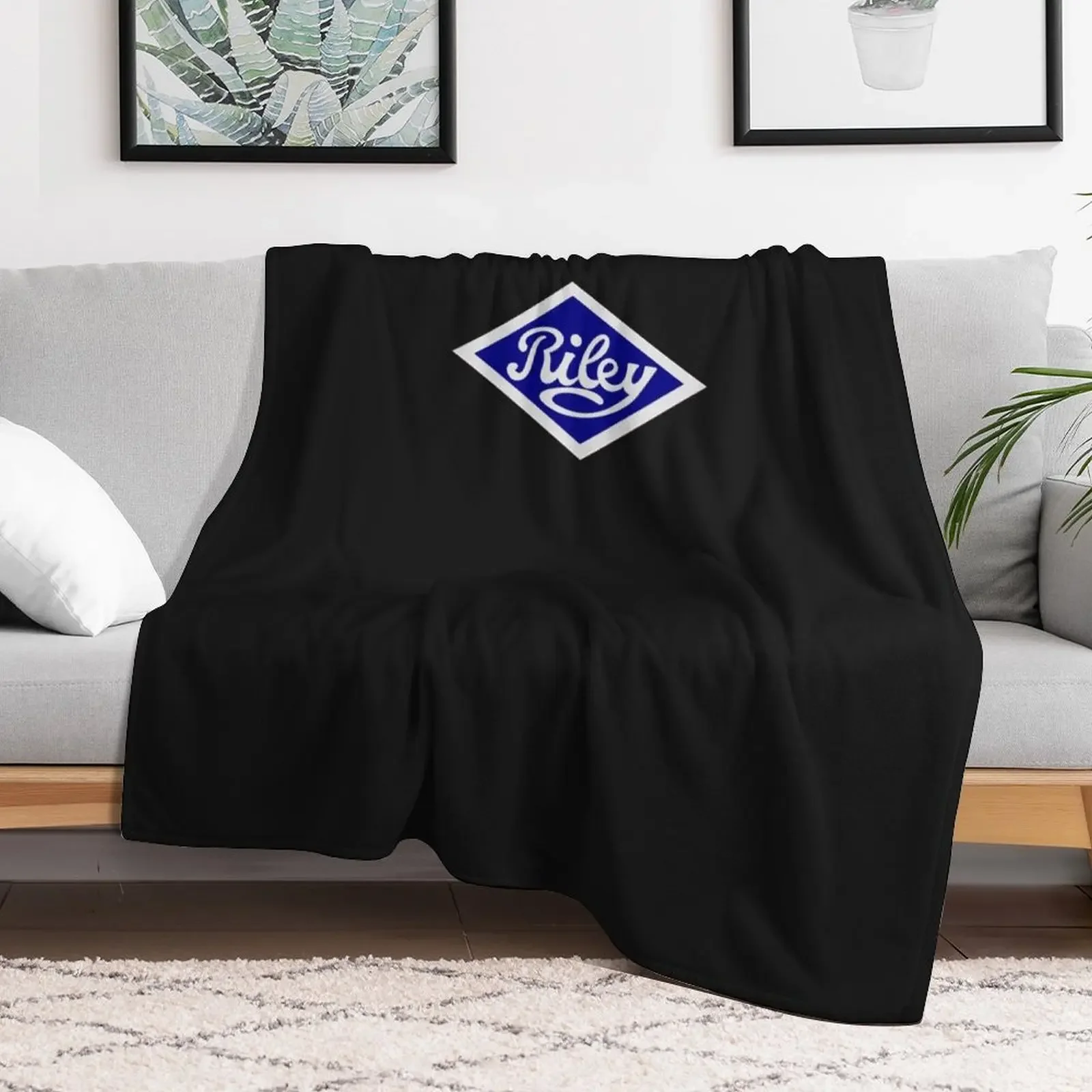 Classic Car Logos - Riley Classic T-Shirt Throw Blanket Lightweight Warm Blanket for Indoor Outdoor Use