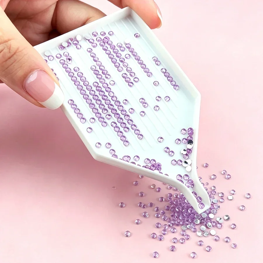 5Pcs Rhinestone Sorting Tray Container 2-in-1 for Nail Art & Diamond Painting Beads Dotting Pick up Gem Tray