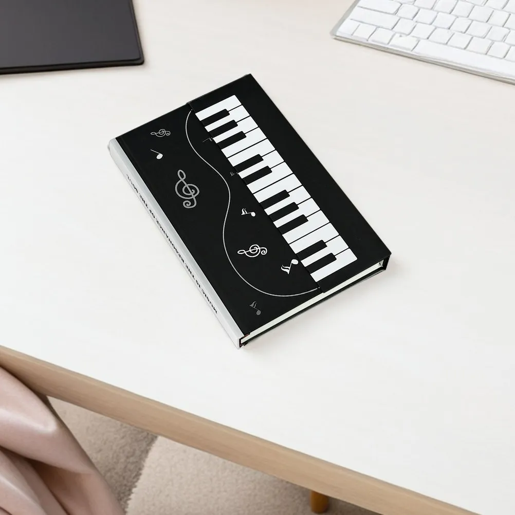 

Женский блокнот в твердом переплете с магнитной застежкой, тематика «Фортепиано», плотная бумага, не просвечивает, универсальный для заметок