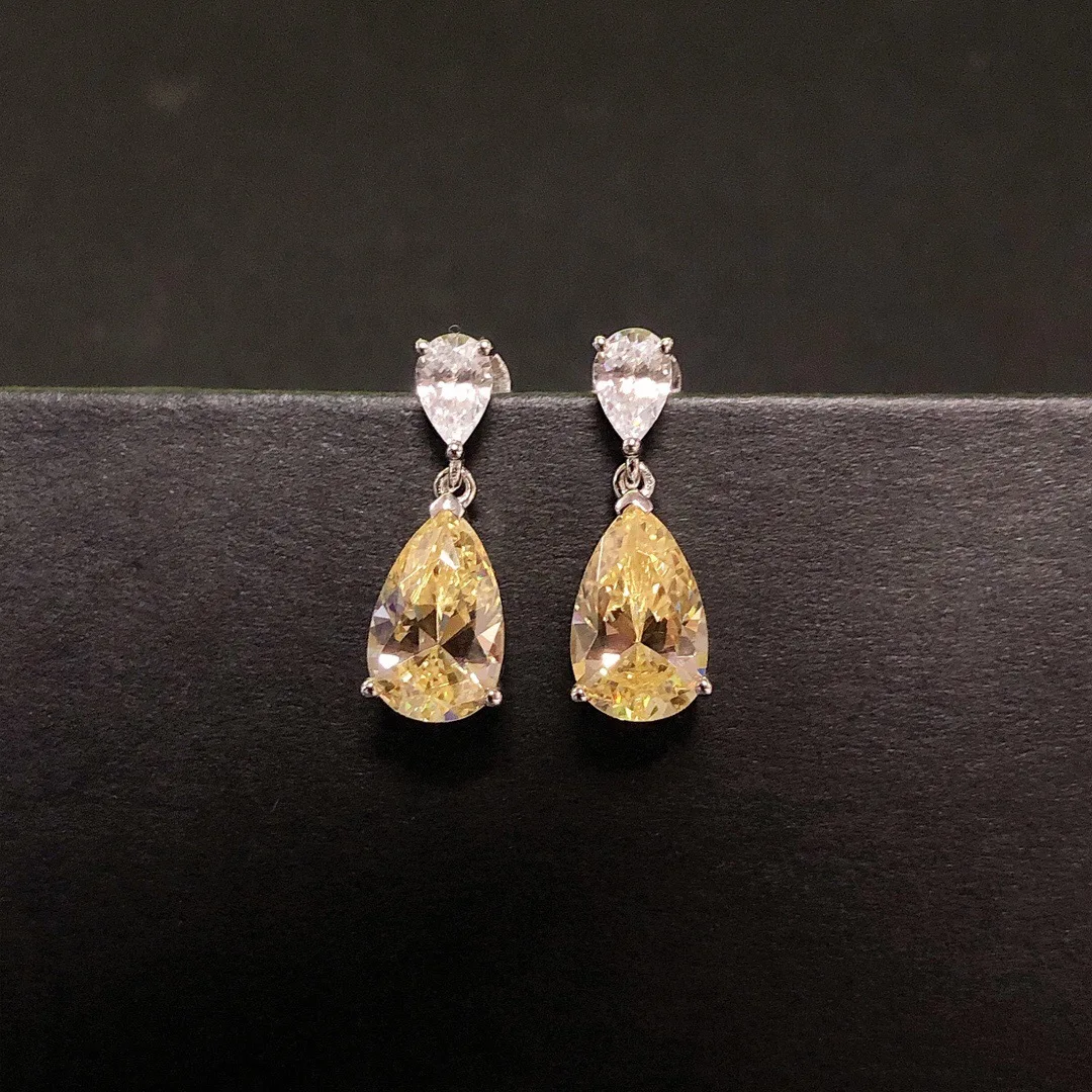 Boutique PT950 platinum diamond earrings 3 carat teardrop yellow diamond earrings earrings ladies platinum moissanite earrings