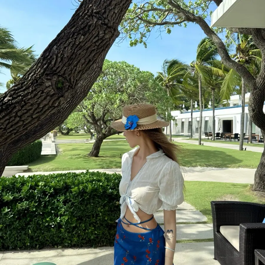 

Spicy Girl Set Belted Short Sleeve Shirt Women Summer Floral Half Skirt A-Line Skirt Two-Piece Set Beautiful Swimsuit