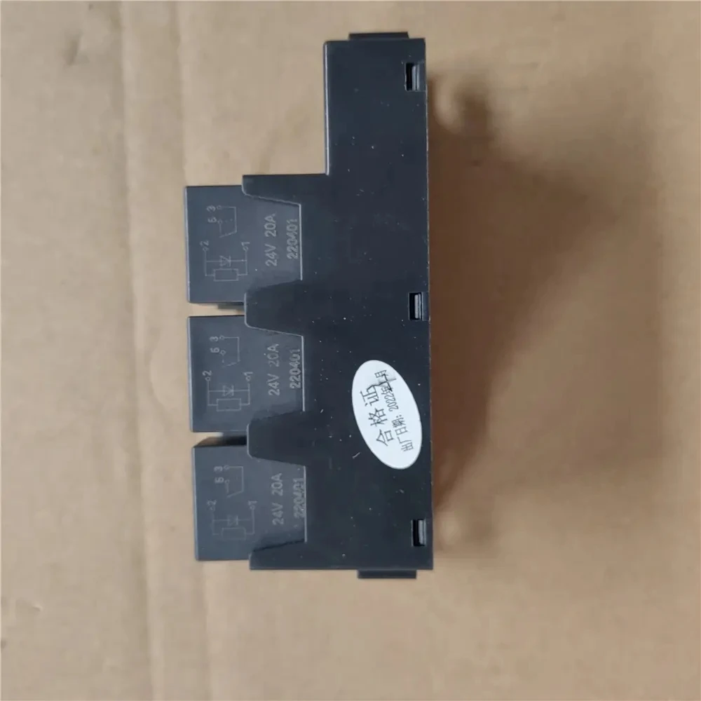 For Shacman DZ97189584270 6-way Relay Board Assembly Truck Parts