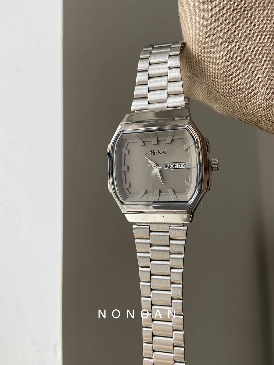 ساعة نسائية راقية موضة فاخرة راقية رمادي وردي وردي أرجواني قرص كبير ساعة مزاجية نسائية هدية نسائية