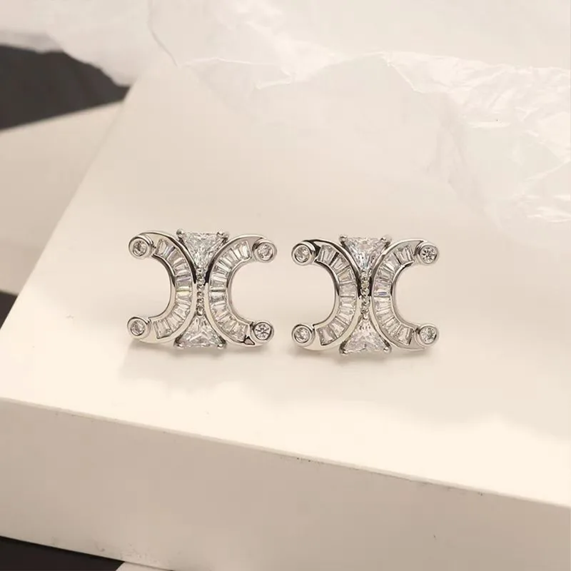 Luxury Brand Jewelry Plated with 14K Gold and Set with Zircon Stud Earrings, Fashion Women's Simple Letter C-shaped Earrings