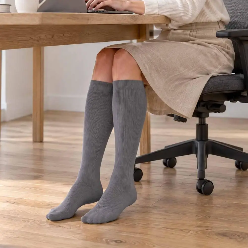 Graded Pressure Socks for Foot Relief Plus Size Compression Socks for Men Women Knee High Athletic Support for Circulation