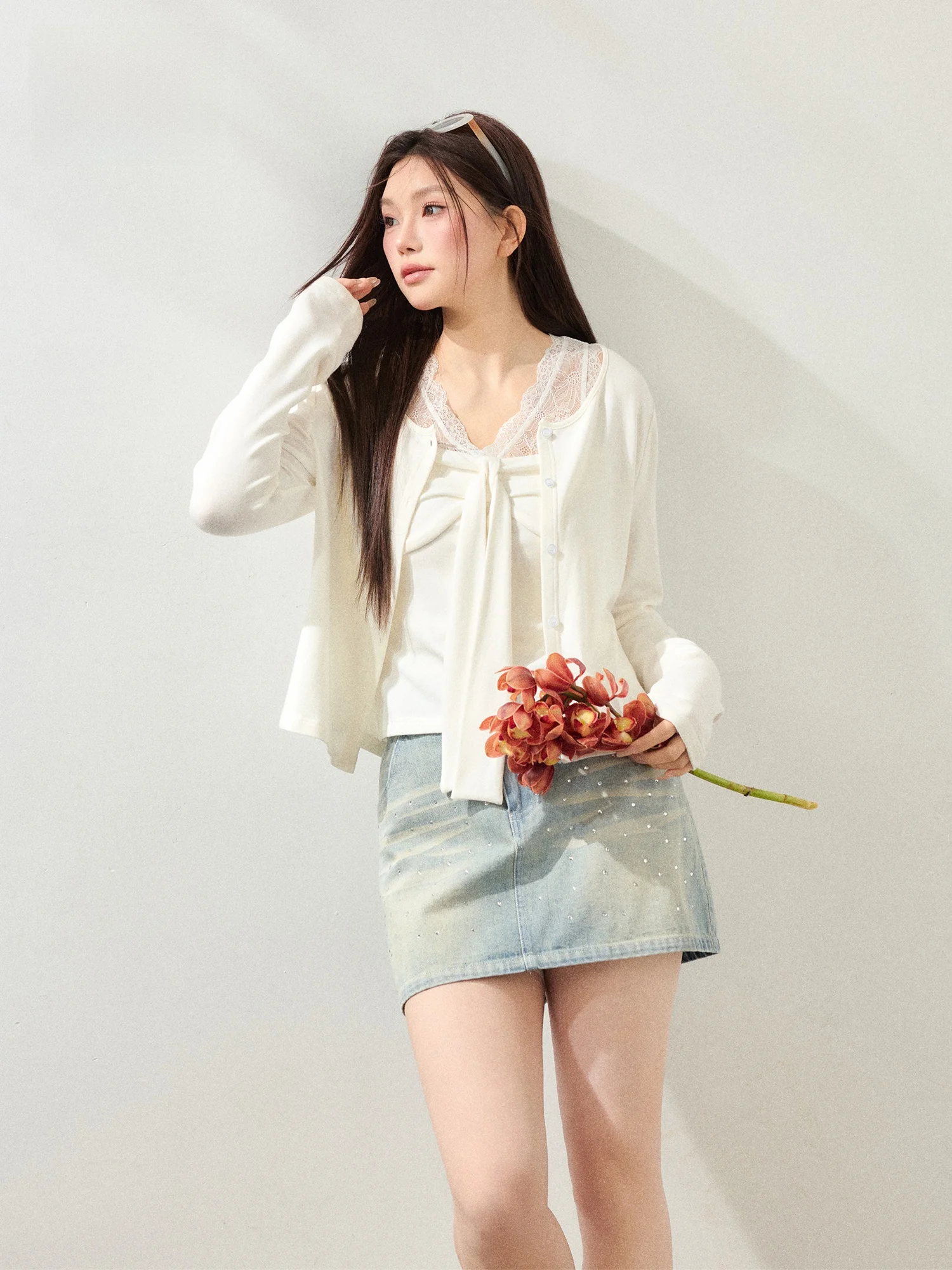 

plus Size Korean Sle Lace Collar Vest And Denim Skirt Set for Plump Sister Casual High Waist A-Line Skirt Faionable Ensemble