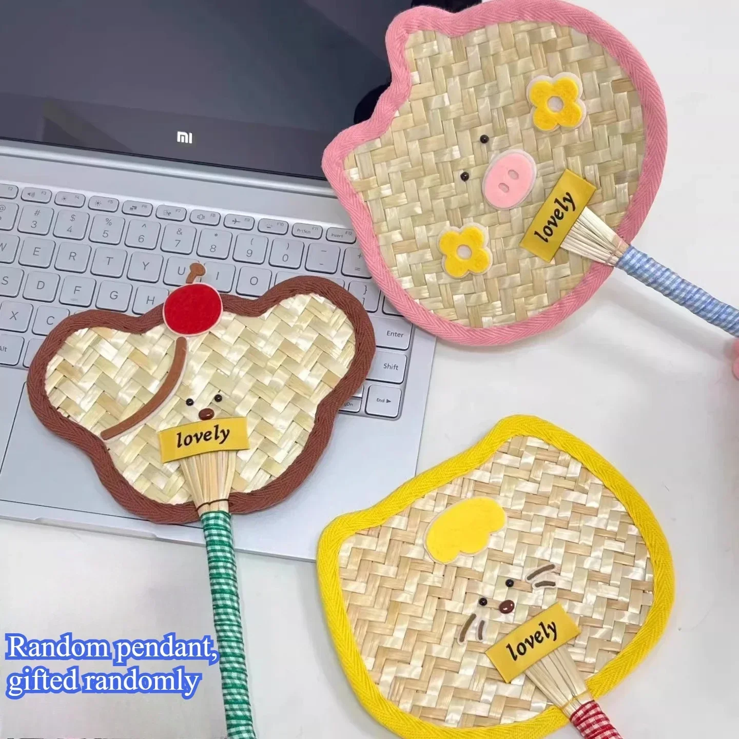 Cute Handwoven Mini Palm Fan for Women – Portable Summer Shaking Fan, Retro Photo Prop, Bag Charm & Office Cooling