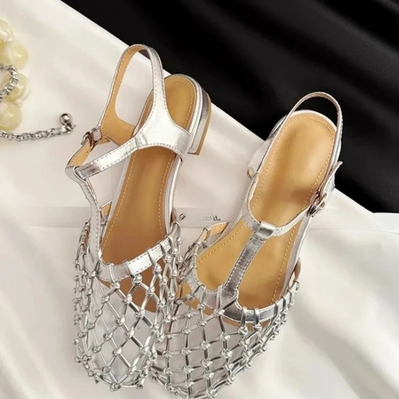 

Новые летние универсальные плетеные сандалии с вырезами, квадратным носком, низким вырезом, на одном ремешке, на толстом низком каблуке