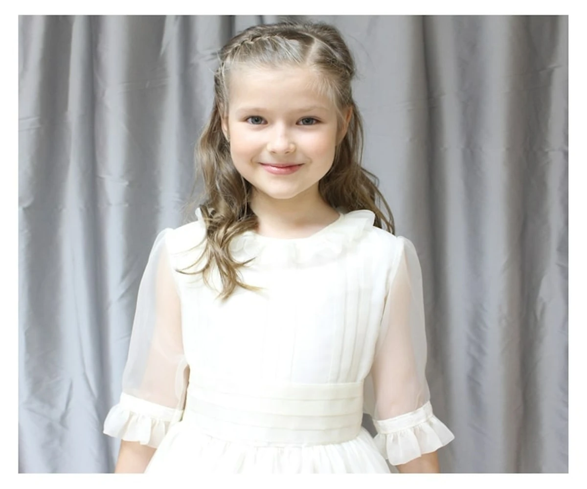 Flower Girl Dress LUXURY Kids Birthday First Communion Dress for Girl Ivory High Wuality 3/4 Sleeves with Ruffles Evening Dress