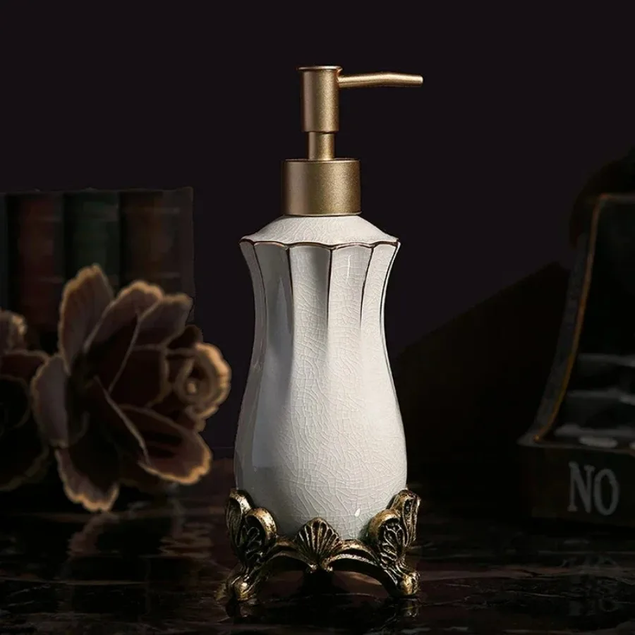 European Luxury Ceramic Lotion Bottle Hand Sanitizer Bottle Toothbrush Holder Mouth Cup Soap Dish Bathroom Set Home Decor