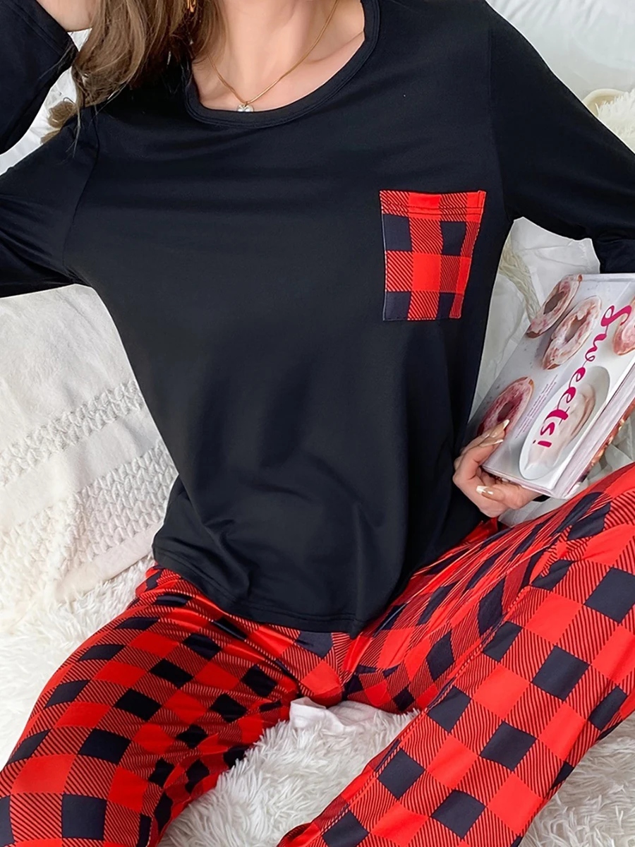 Women’s Two Piece Christmas Pajamas Cute Long Sleeve Pocket Tops and Plaid ants Set Loungewear