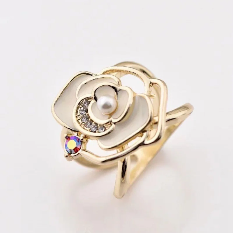 Fashion Flower Brooches Silk Scarf  Crystal Brooch Multi-functional Corner Knots Buckle Dress Women's Jewelry Accessories