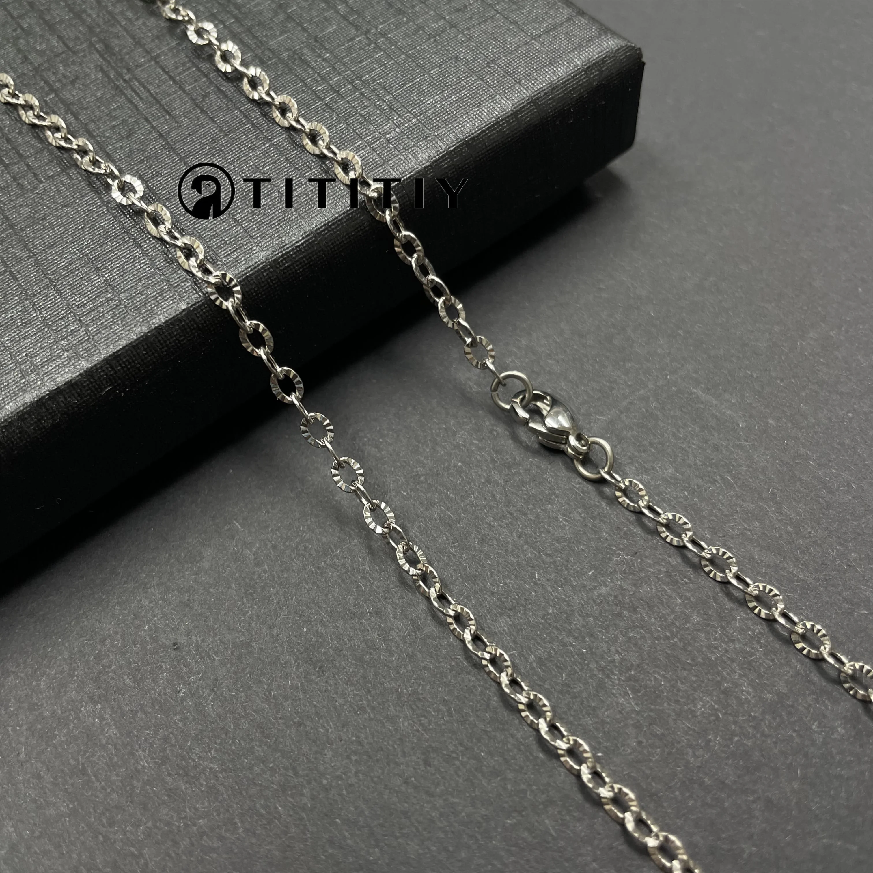 3mm Pure Titanium Necklace Cable Chain Lightweight Hypoallergenic Unique Sunburst Pattern Highly Polished Necklace for Men Women