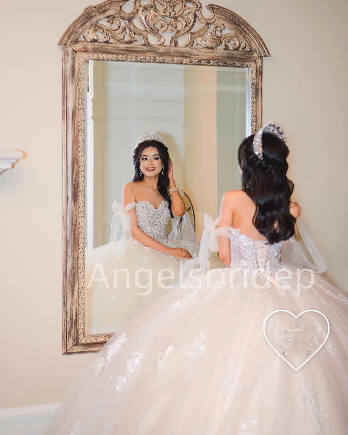 Angelsbridep Mexico Light Champagne Appliques Ball Gown Quinceanera Dresses Princess Party Gown Vestido De 15 Quinceañera