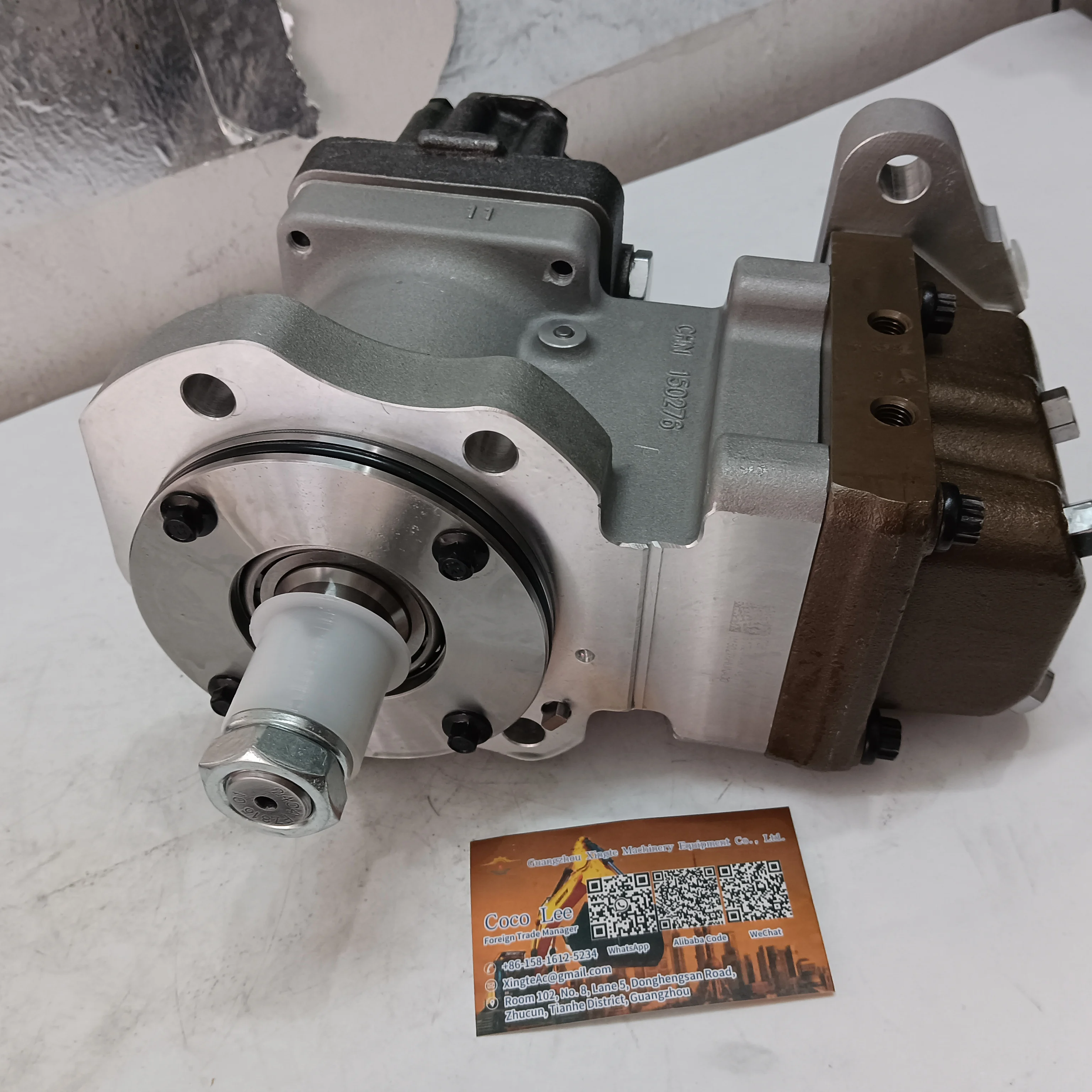 Excavator Parts Diesel Engine Fuel Pump SAA6D114E-5 Fuel Injection Pump Assy 6746-71-1110 6746-71-1151 6746-71-1161