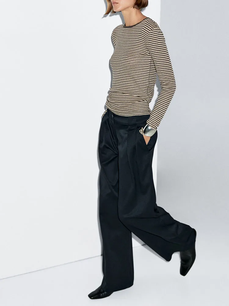 

Winter New Women's Slim Fit round Ne Knitted T-irt Inner Wear Stripe Design Top Faionable Chinese Sle Ethnic Clothing