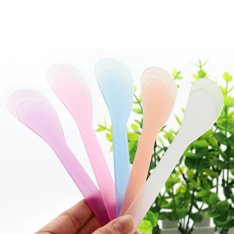 100 Stks/partij Gezichtsmasker Stick Cosmetische Spatel Schep Diy Gezichtsmasker Lepel Schoonheid Make-Up Sticks Modder Menggereedschap Make-Up Tools