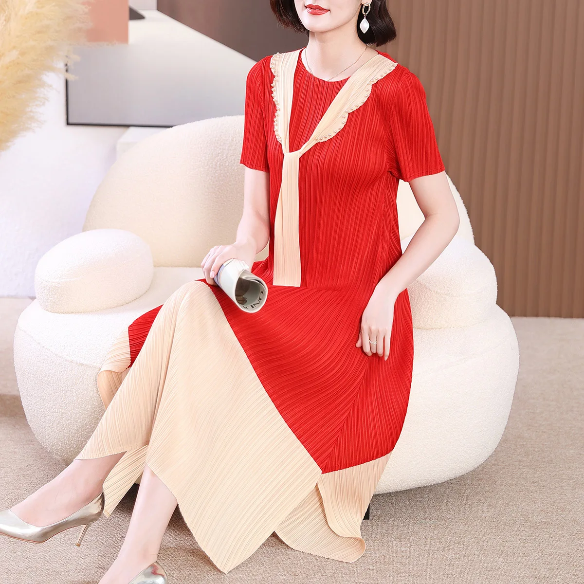 Miyake Pleated Dress Women 2024 Summer Style Splicing Color-blocking Beads Loose V-neck Short-sleeved Elegant A-line Long Skirt