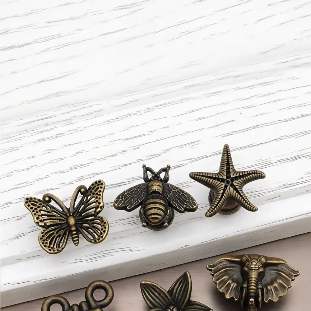 Antique Style Butterfly Handle Zinc Alloy Knob Fashionable Furniture Hardware For Cupboard Drawer And Bedroom Closet Door