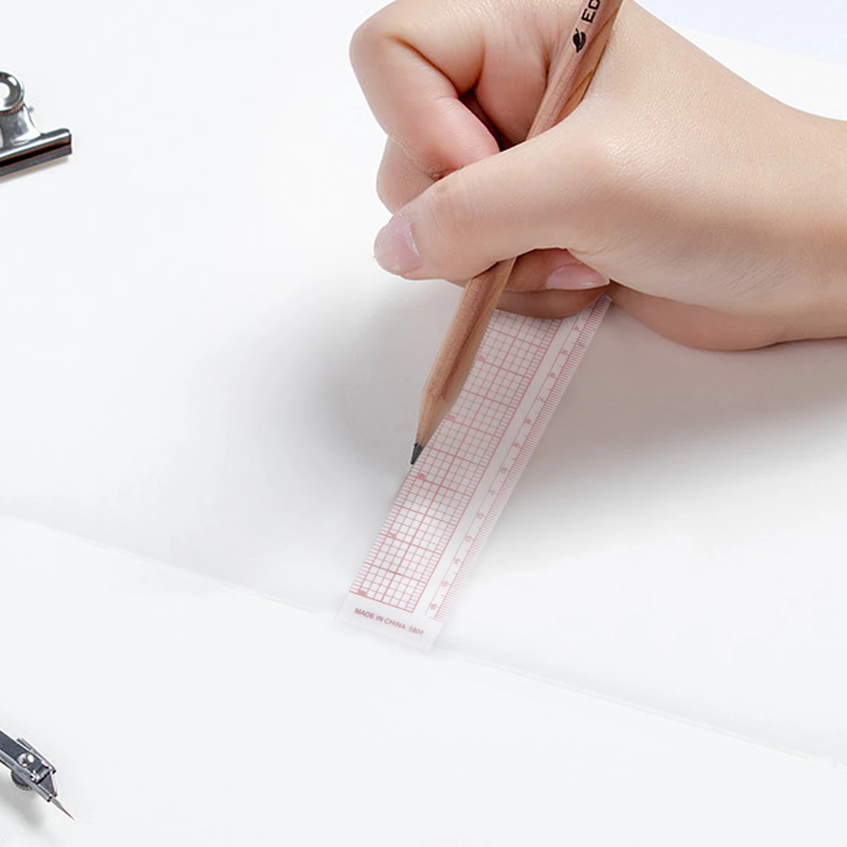 

Plastic Cutting Ruler Sewing L Square Tailor Craft Tool High Precision Measuring Rulers Drawing Tools Clothing Design Straight