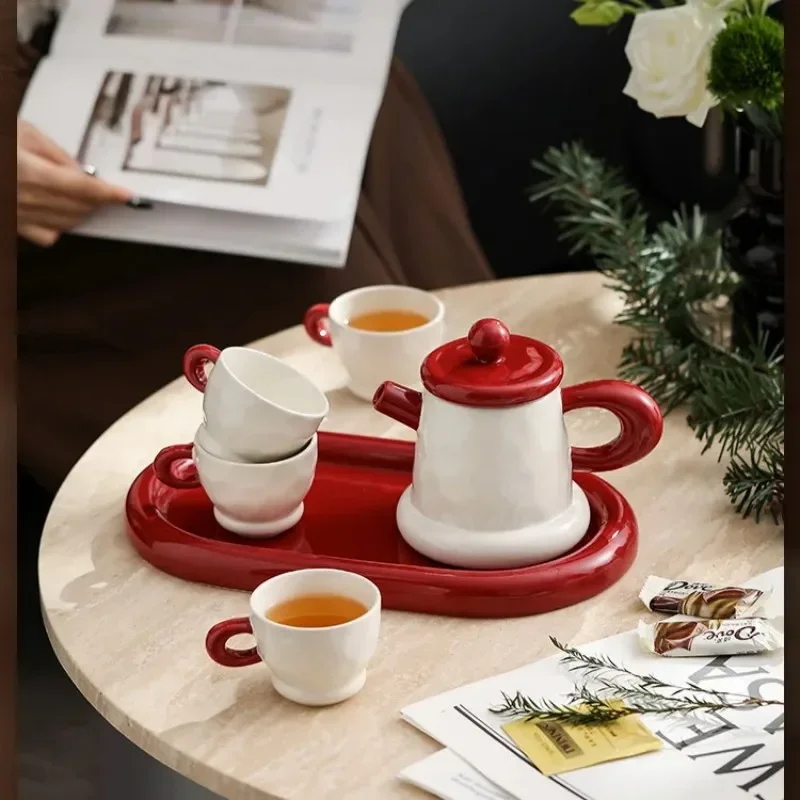 French Ceramic Cup Sets One Pot and Four Cups Household Kitchen Tea Sets Gift Boxes with Souvenirs Water Bottle Set Kitchens Tea