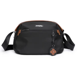 Borsa a tracolla di tendenza della moda da donna Designer borsa a tracolla leggera per il tempo libero da donna in Nylon impermeabile di alta qualità borsa cosmetica femminile