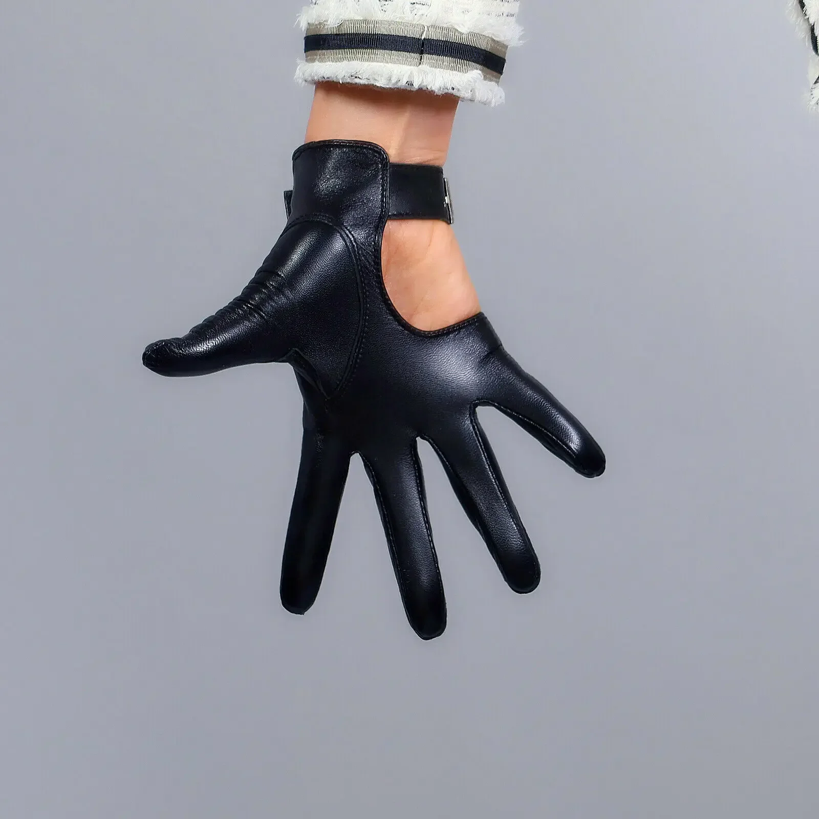 REAL LEATHER Half Finger Gloves Short Wrist Genuine Lambskin Square Silver Studs Halloween Cosplay Party Outdoor Driving Glove view 6