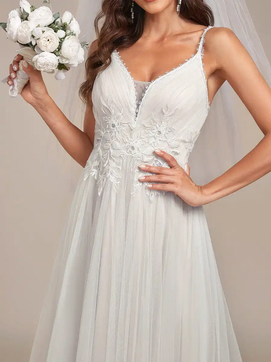 Elegant Wedding Dresses Tulle Floral Spaghetti Strap Illusion V-Neck 2024 Ever Pretty of Embroidery A-Line Ivory Bridal Gowns 