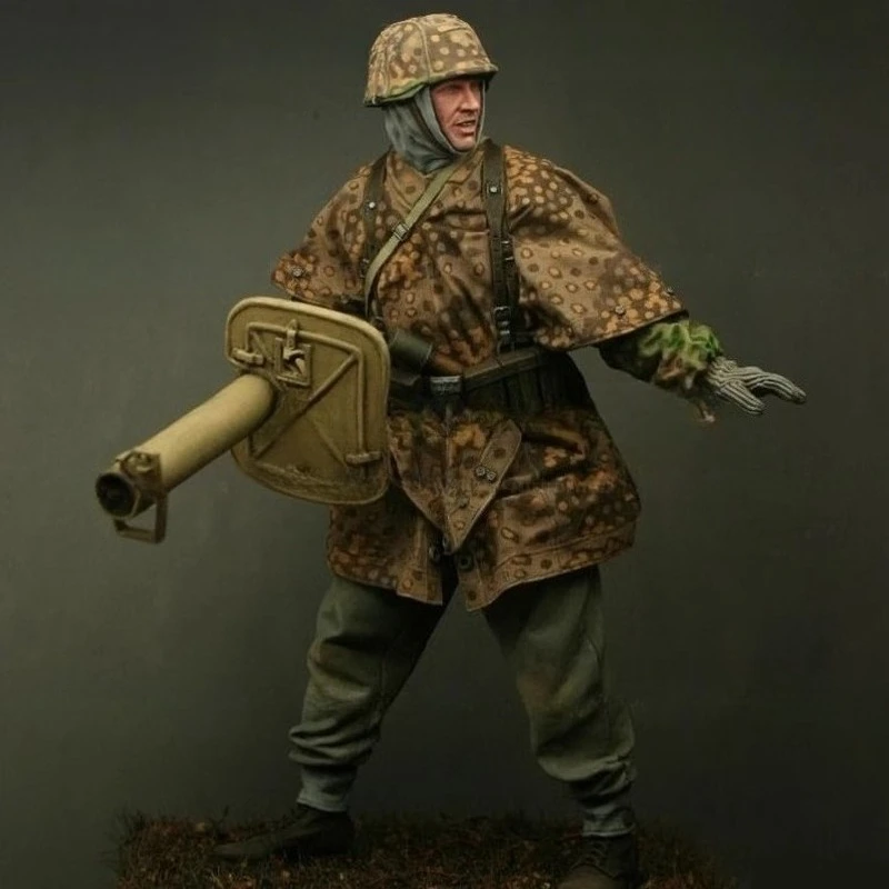 

1/16 Resin Soldier Model Kit Military War Theme World War Ii Tank Soldier Gk White Model Handmade Unassembled And Unpainted Kit