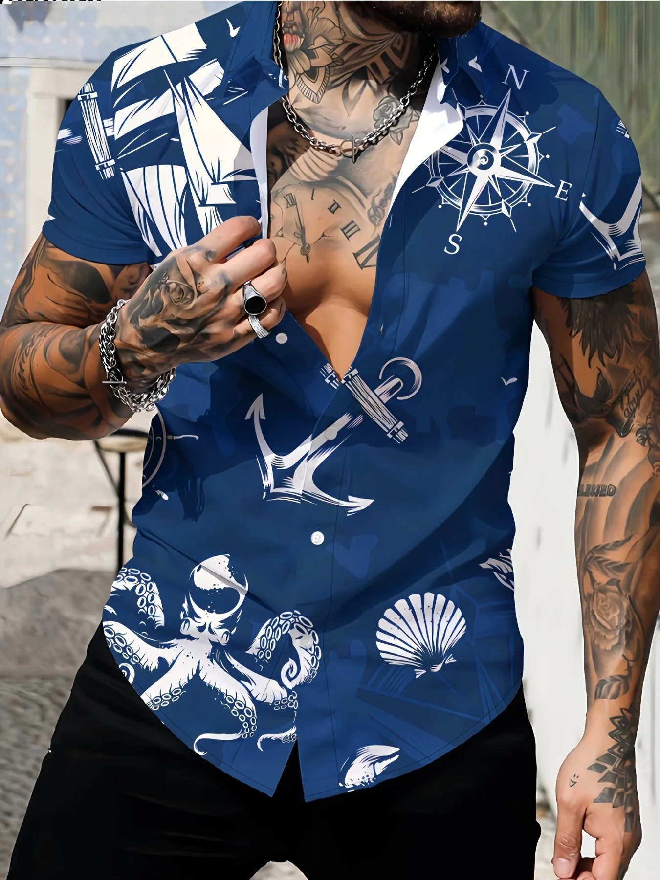 

Новая мужская рубашка с короткими рукавами на лето 2025 года с уличной модой, повседневным комфортом и мягким 3D-принтом.