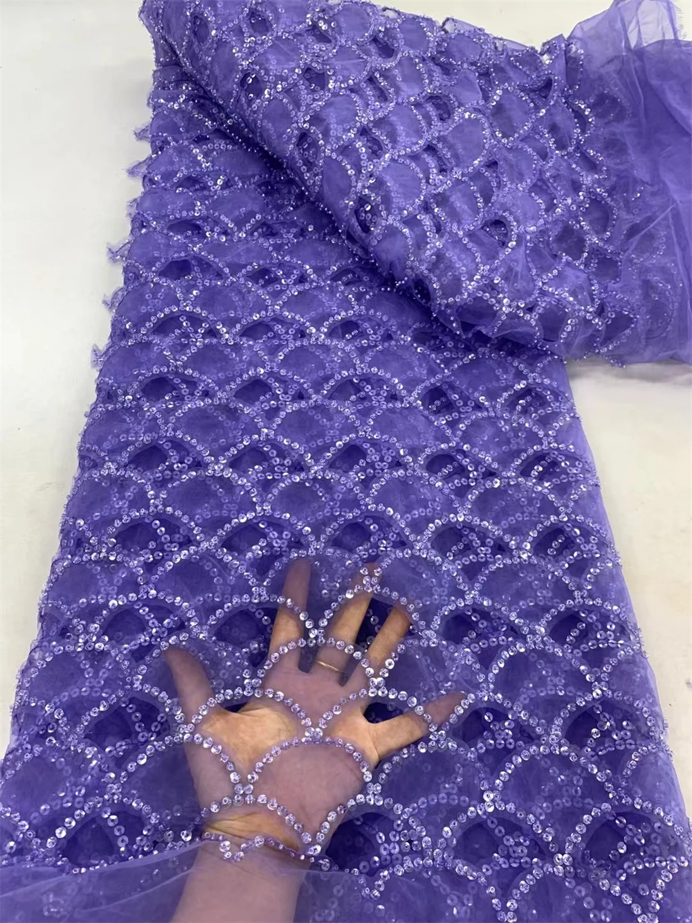 

2024 High Quality French Handmade Beaded Lace Fabric Sewing Purple Embroidery Nigeria Net Lace Fabric for Women Wedding