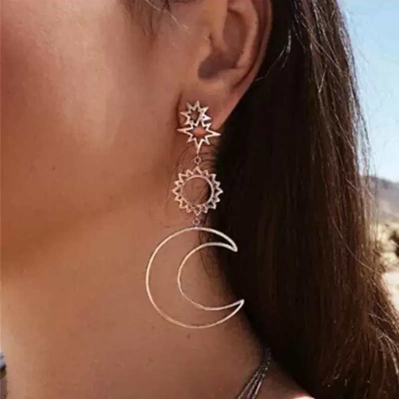 Korean Fashion New Earrings Simple Sun God Moon Asymmetrical Exaggerated Earrings Women Jewelry Gifts