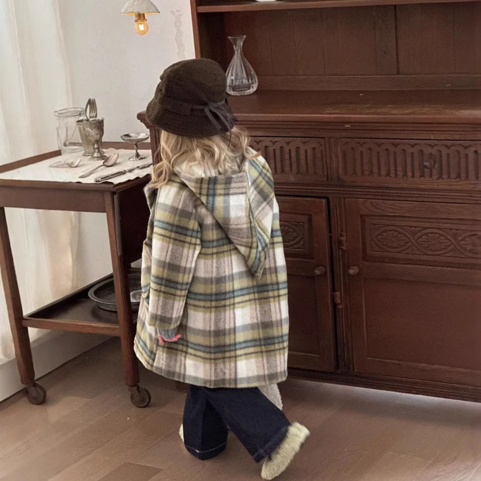 Girls Coat 2024 Winter New Childrens Wear Korean Style Baby Girls Hooded Long Clip Cotton Wool Coat Casual Simple Daily image 3