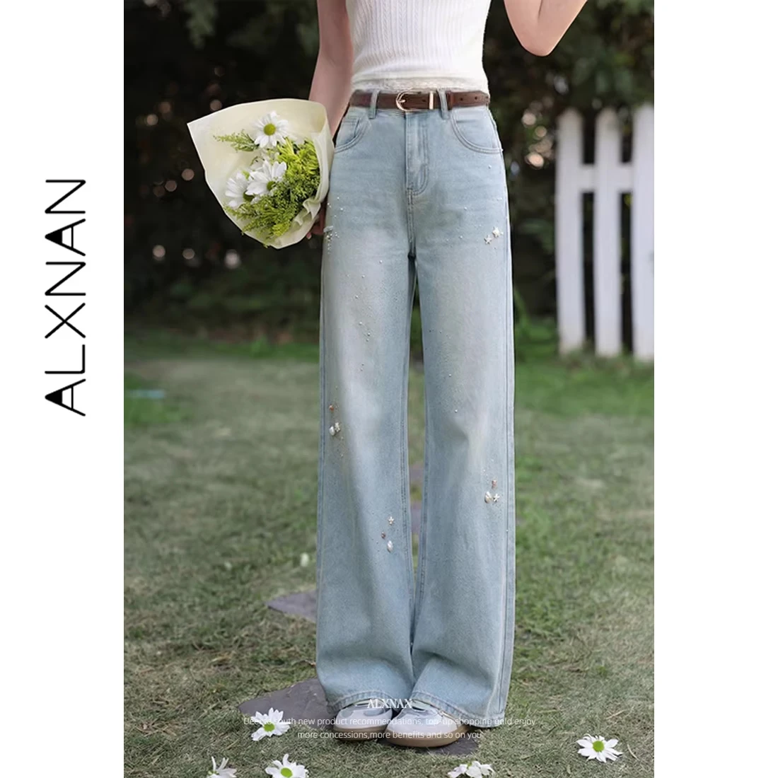 

ALXNAN Women's Jeans Vintage Light Blue Wide-leg Straight Baggy Pants Spring Loose-fit Rhinestone Starfish Shell Decor L61910